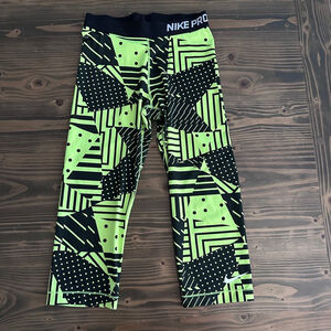 Nike Pro Leggings M Green Black Geometric